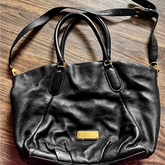 Beautiful Marc Jacobs Bag - Picture 2 of 11